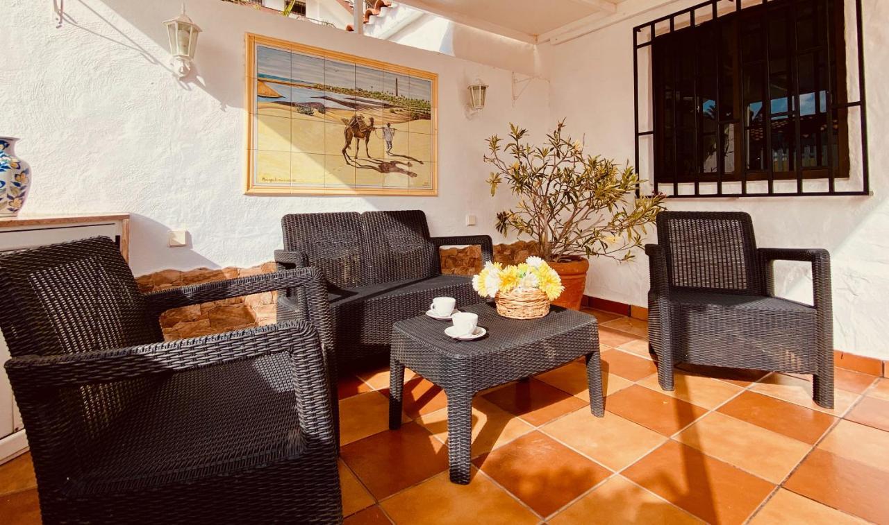 Holiday Bungalow With Terrace In Feriehus Playa del Inglés