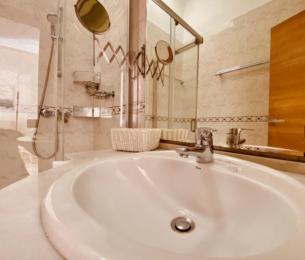 Holiday Bungalow With Terrace In Feriehus Playa del Inglés
