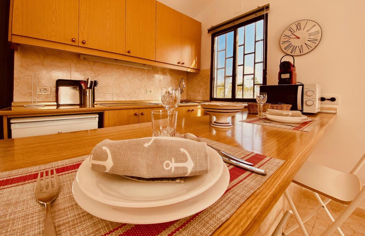 Holiday Bungalow With Terrace In Playa del Inglés