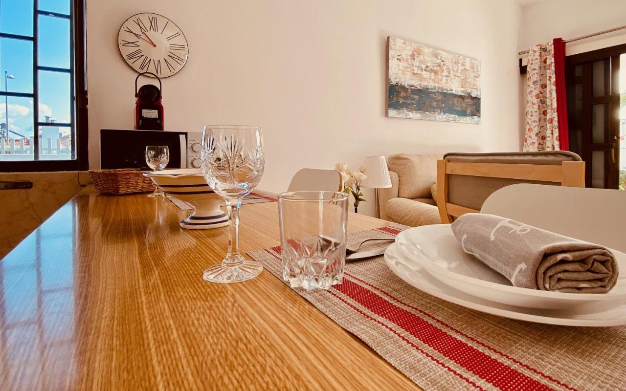 Feriehus Holiday Bungalow With Terrace In