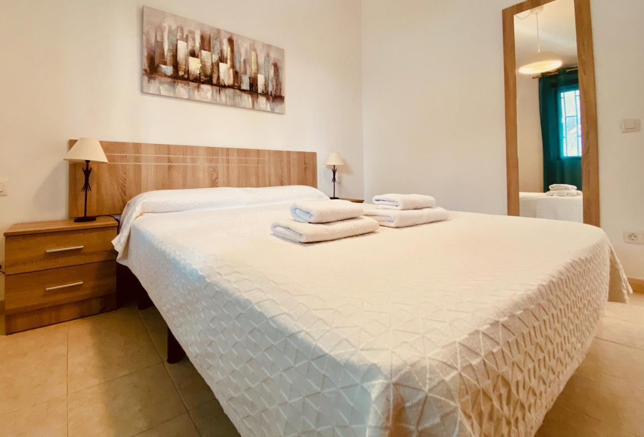 Holiday Bungalow With Terrace In Feriehus Playa del Inglés