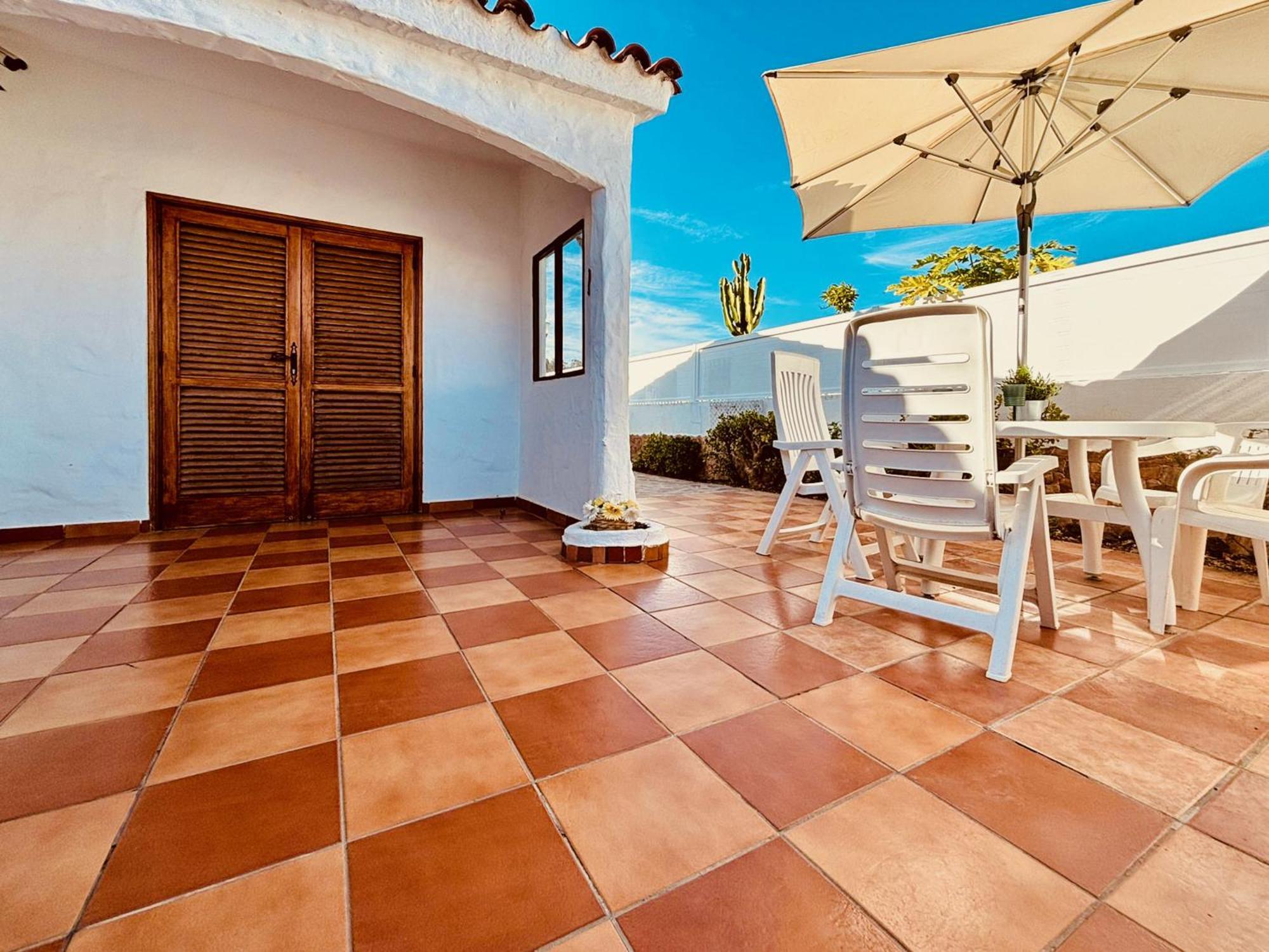 Holiday Bungalow With Terrace In Feriehus Playa del Inglés